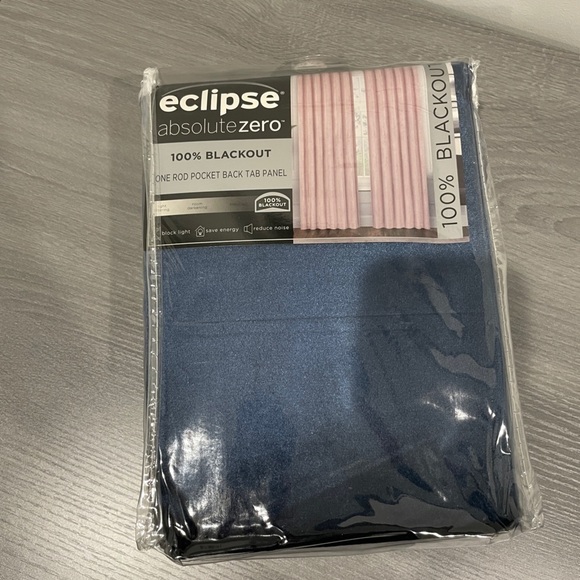 Eclipse Absolute Zero 100% Blackout Velvet One Rod Back Tab Panel - Picture 1 of 4